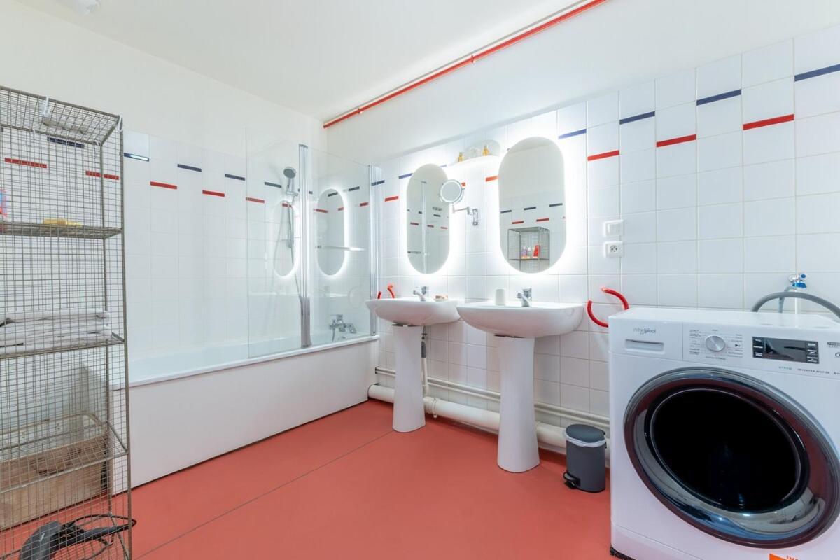 Appartement Le Saint Jean - Vue - Centre - Gare - 5 Pers